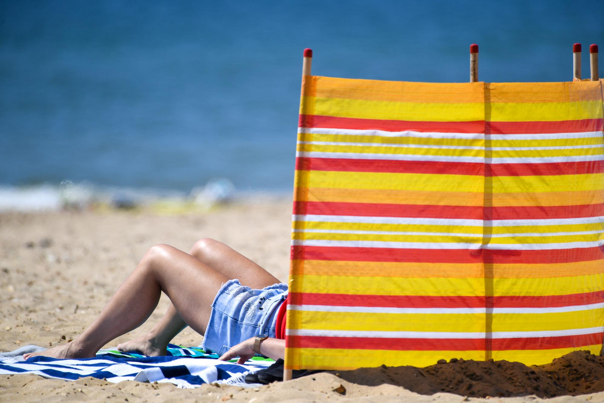 Чому вживати алкоголь у спеку небезпечно для здоров'я: названо ризики